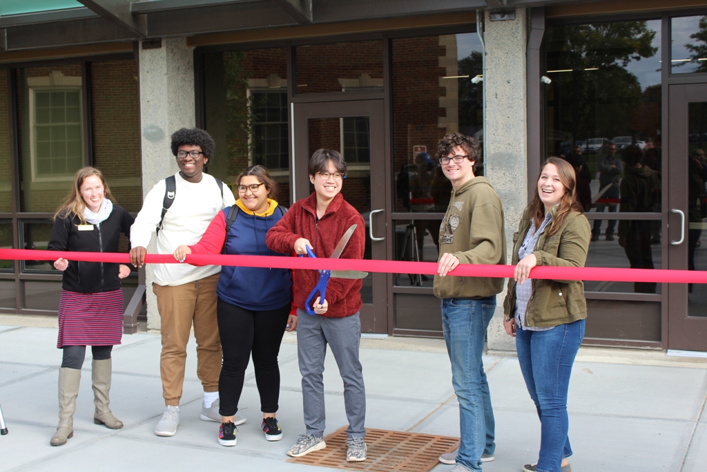 ribbon cutting