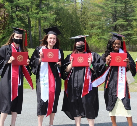 grads outside