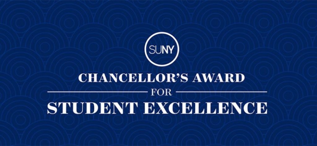 student chancellor's award logo